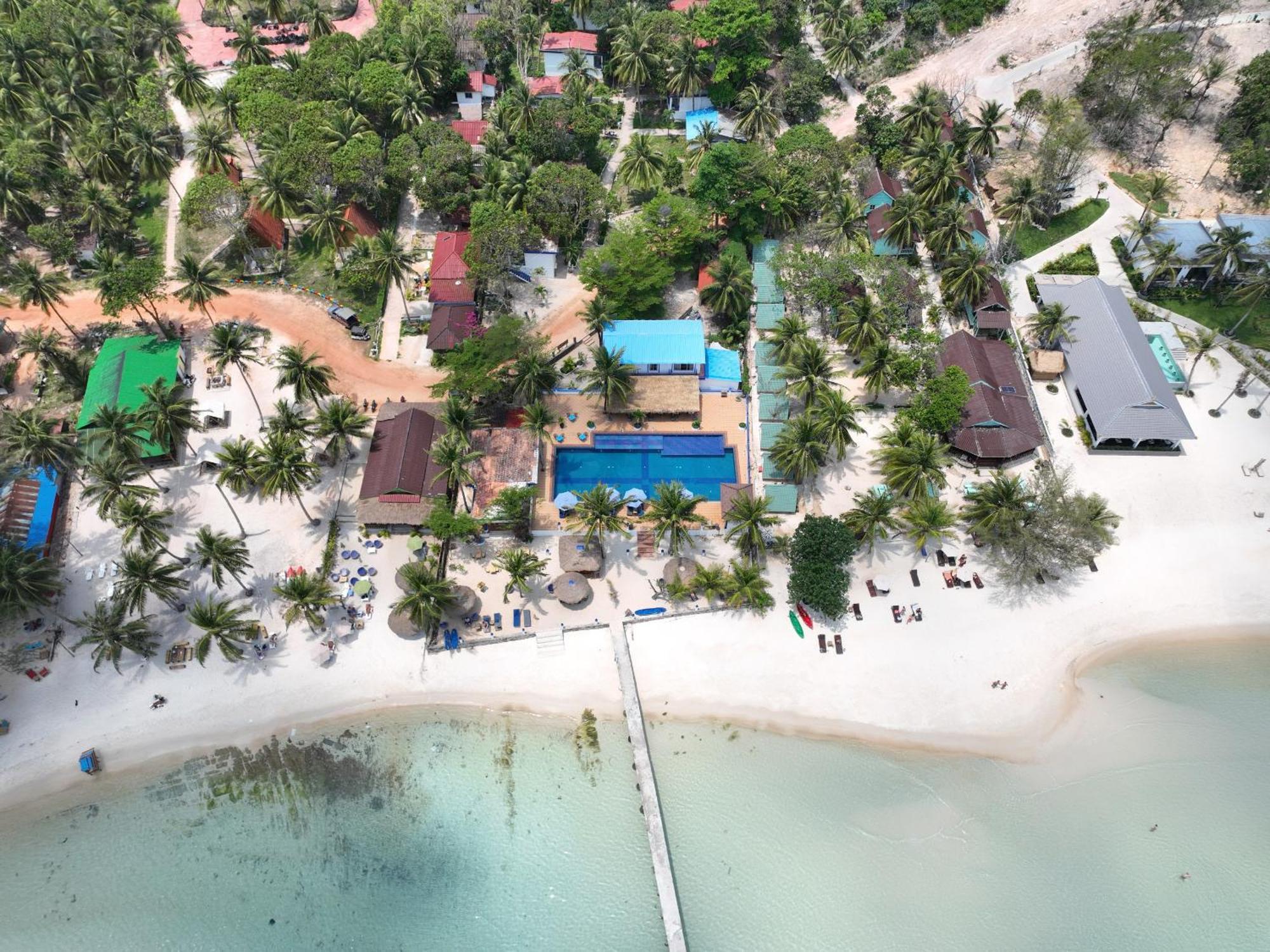 Amor Resort Koh Rong Derm Tkov Village Exterior foto
